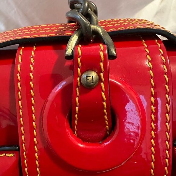 Fendi red patent leather tote - Picture 12 of 14